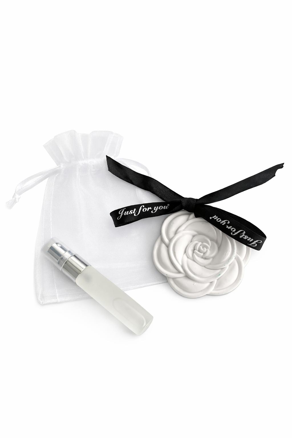 معطر السيارة فور سيزن